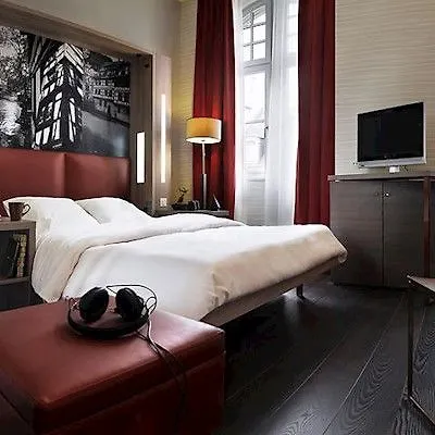 Adagio Place Kleber Apart-hotel 4*