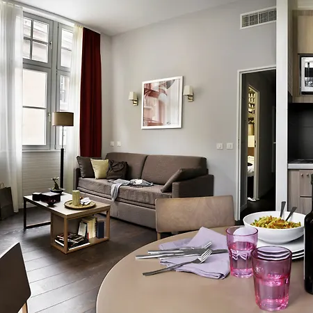Apart-hotel Adagio Place Kleber 4*